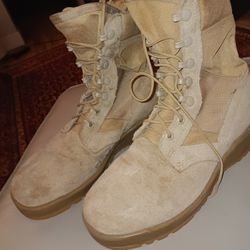 Desert Storm Women's Combat Boots Size 5.5