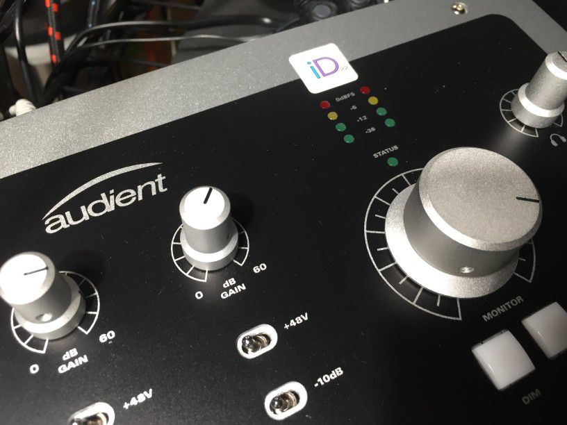 Audient id22 - Audio Interface