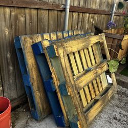 Three Free pallets