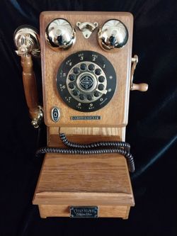 Thomas Vintage Phone, Works, Mint