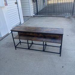 TV Stand 