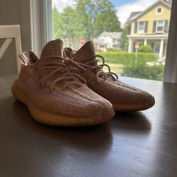 Yeezy Boost 350 V2 Clay 
