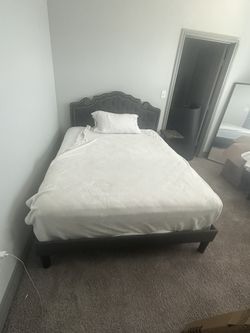Queen Bed With Mattress
