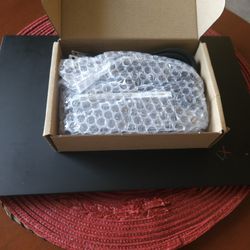 Lenovo ThinkPad X1 Carbon i7 16gb Ram 512gb NVMe SSD Drive Gen8