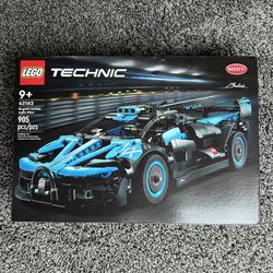Lego Technic Bugatti Bolide Agile Blue 9+