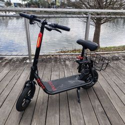 Skute (E-bike / Scooter)