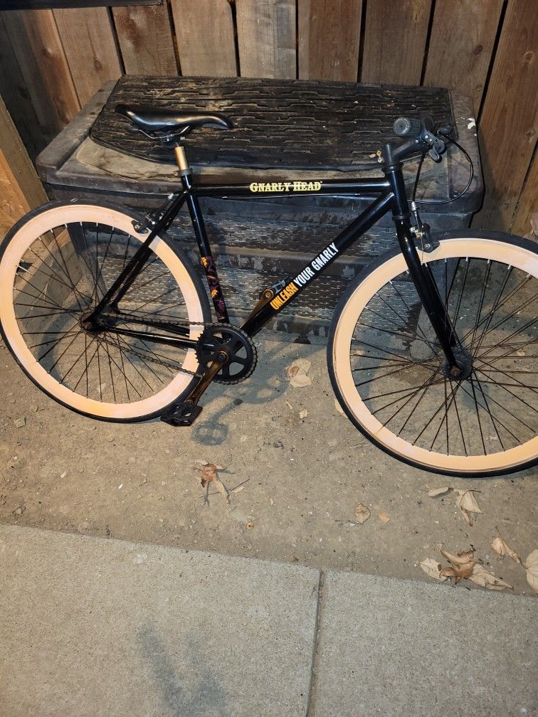 Gnarly Head Fixie Bike