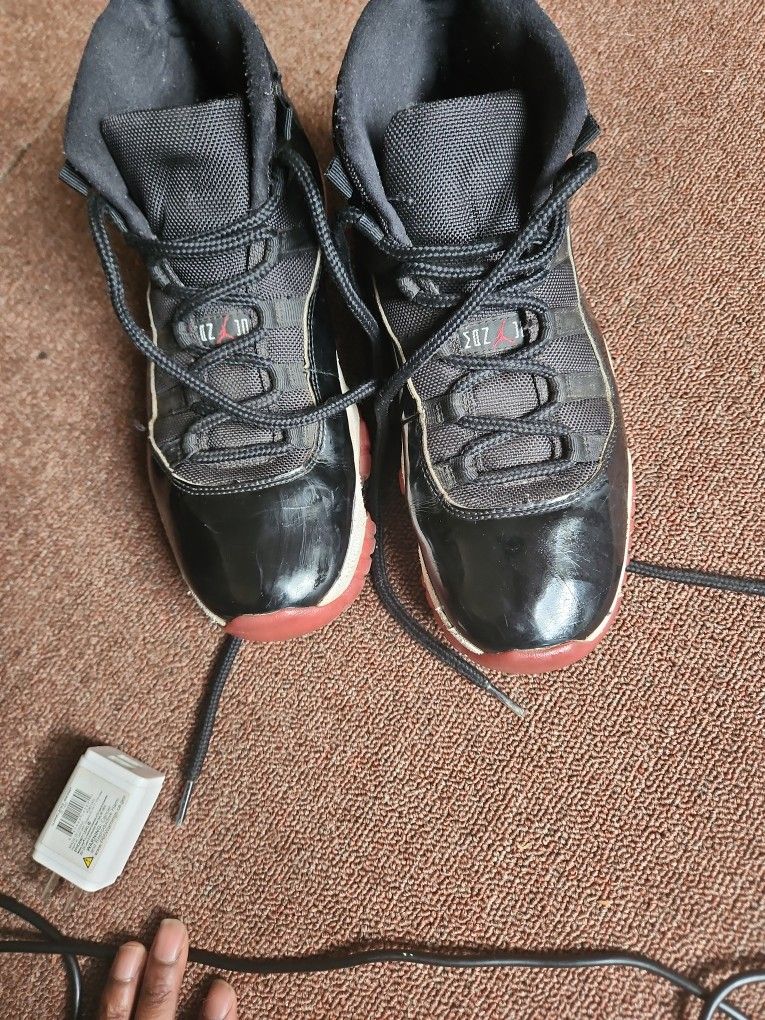 Jordan 11s