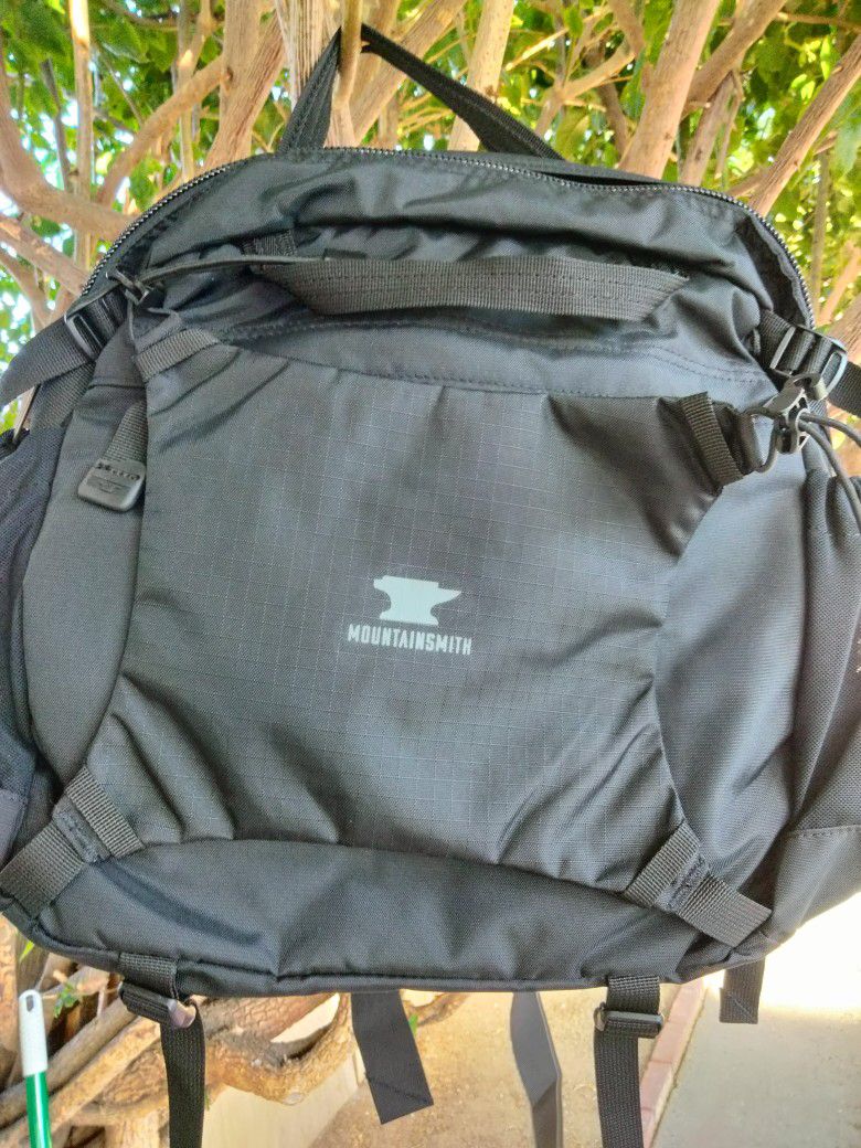 Mountainsmith13 L. Day / Pack