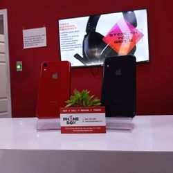 iPhone XR 64GB Unlocked To ANY Carrier!!!