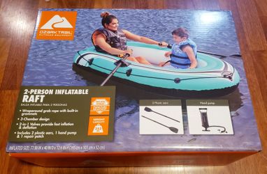 OZARK TRAIL 2 PERSON INFLATABLE RAFT WITH OARS & PUMP