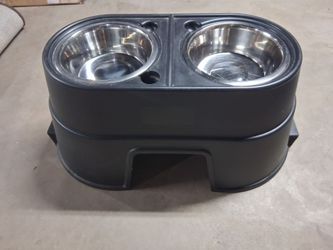 Elevated Dog Food/Water Dish