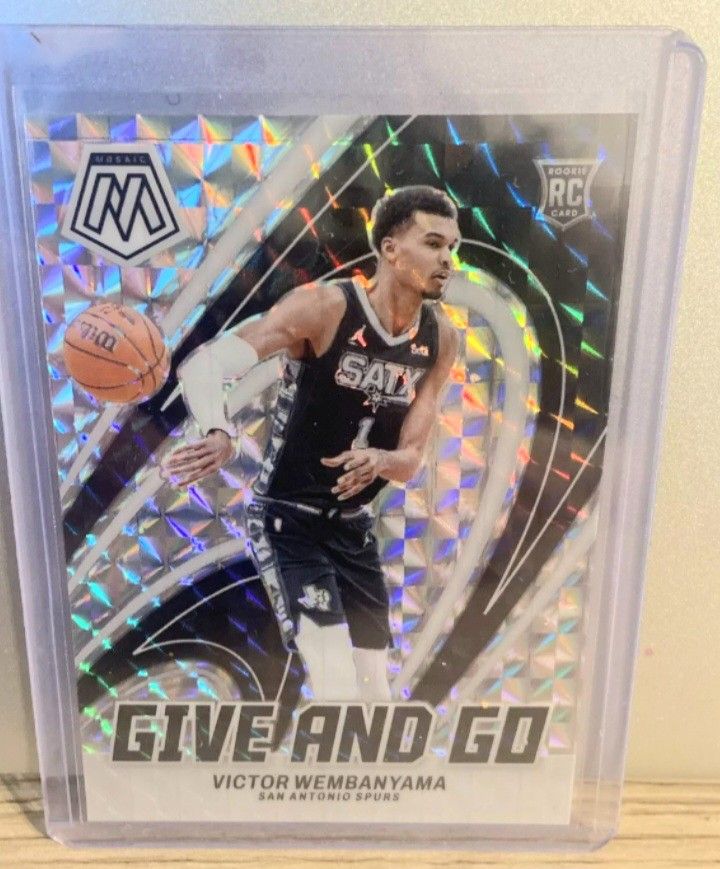 Really Nice Victor Wembanyama Rookie ... Mint Condition