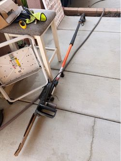 Remington 8-amp 10-inch corded electric pole saw