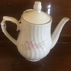 New porcelain tea pot tall