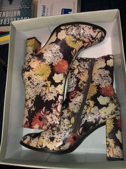 Women Shoe