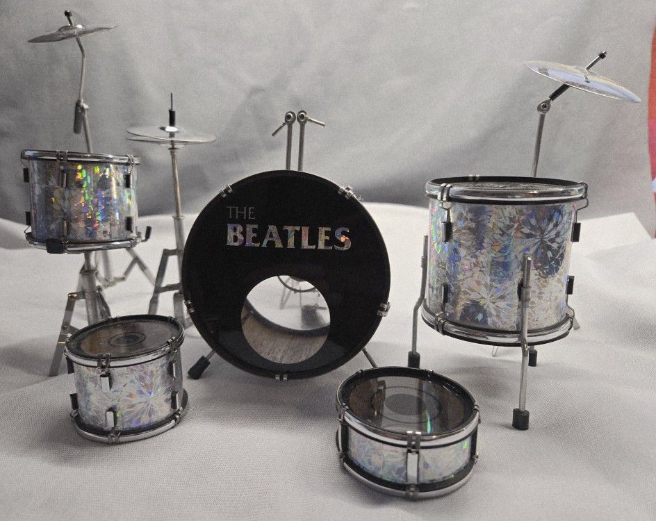 Ringo STARR Beatles Miniature Drum Set
