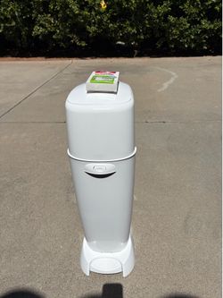 Diaper Genie. Free