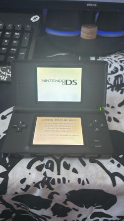 Black Nintendo DS Lite