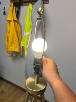 Gold Tone Table Lamp with Bulb