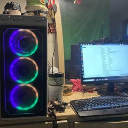 Gaming Pc ( Entire Streaming Setup)