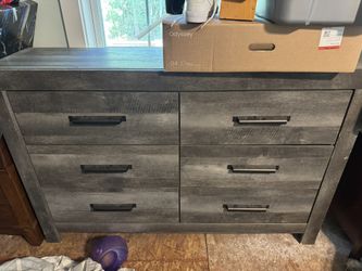 Bedroom Dresser