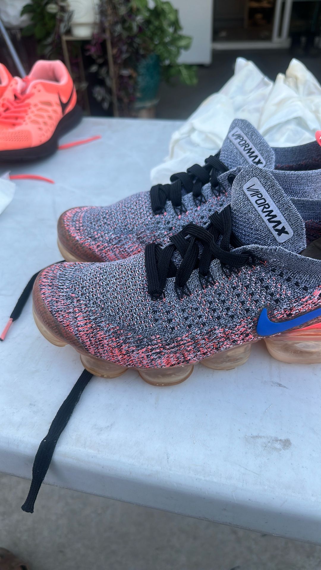 Nike Vapor Max Size 7