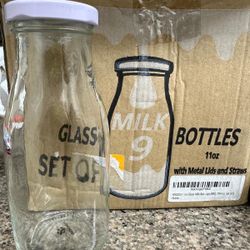 11oz Glass Milk Bottles with Reusable Metal Twist Lids and Straws