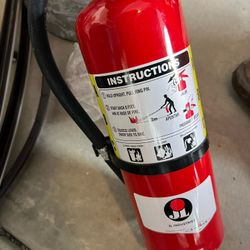  Fire Extinguisher