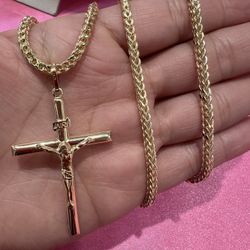 14k Gold Franco With Cross 