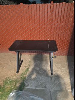 rocket cobra rgb lighting desk-black