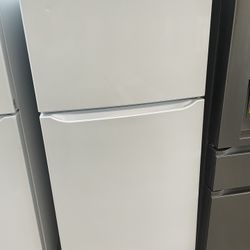 LG Top Freezer Refrigerator 