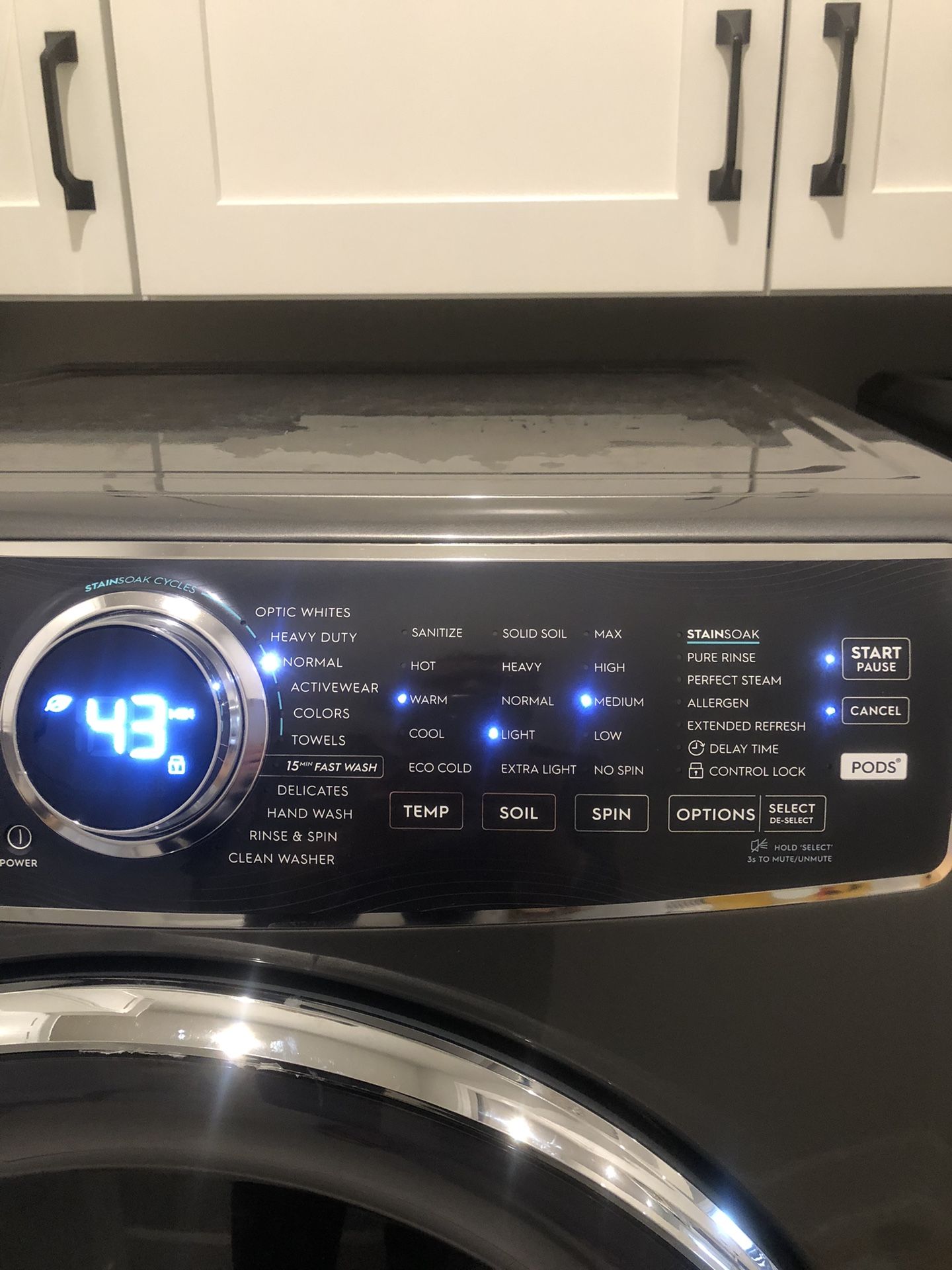 2 Year Old Electrolux Washer/Electric dryer