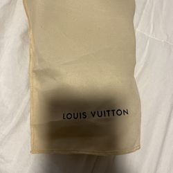 Louis Vuitton Belt 1:1 DUPE for Sale in Orlando, FL - OfferUp