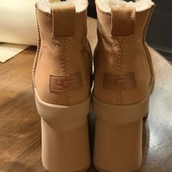 New UGG Platform Mini Heights Boots 8.5