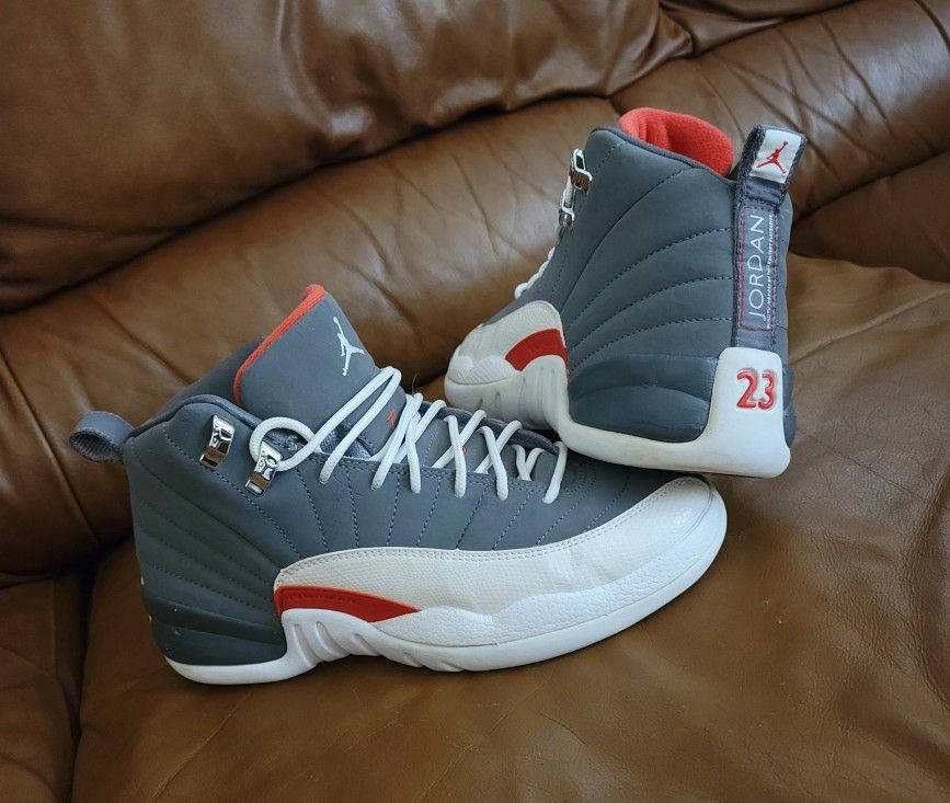 Women's/Youth Nike Air Jordan 12 Retro Cool Grey Orange White SIZE - Main Image