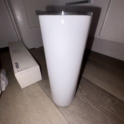 White 22oz Tumbler (38)