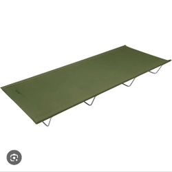 ALPS Mountaineering
Lightweight Camping Cot