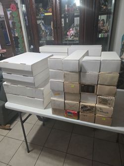 Large Lot of Vintage Baseball Cards 28 box