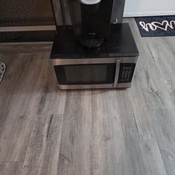 Microwave & Keurig 