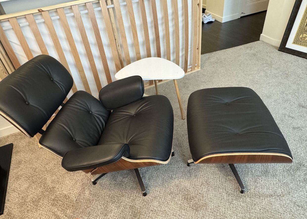 Eames Chair Wood And Leather 