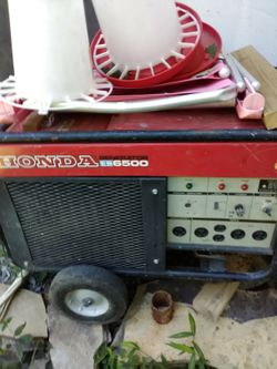 Asking 1500 bucks low hrs Honda generator es 6500