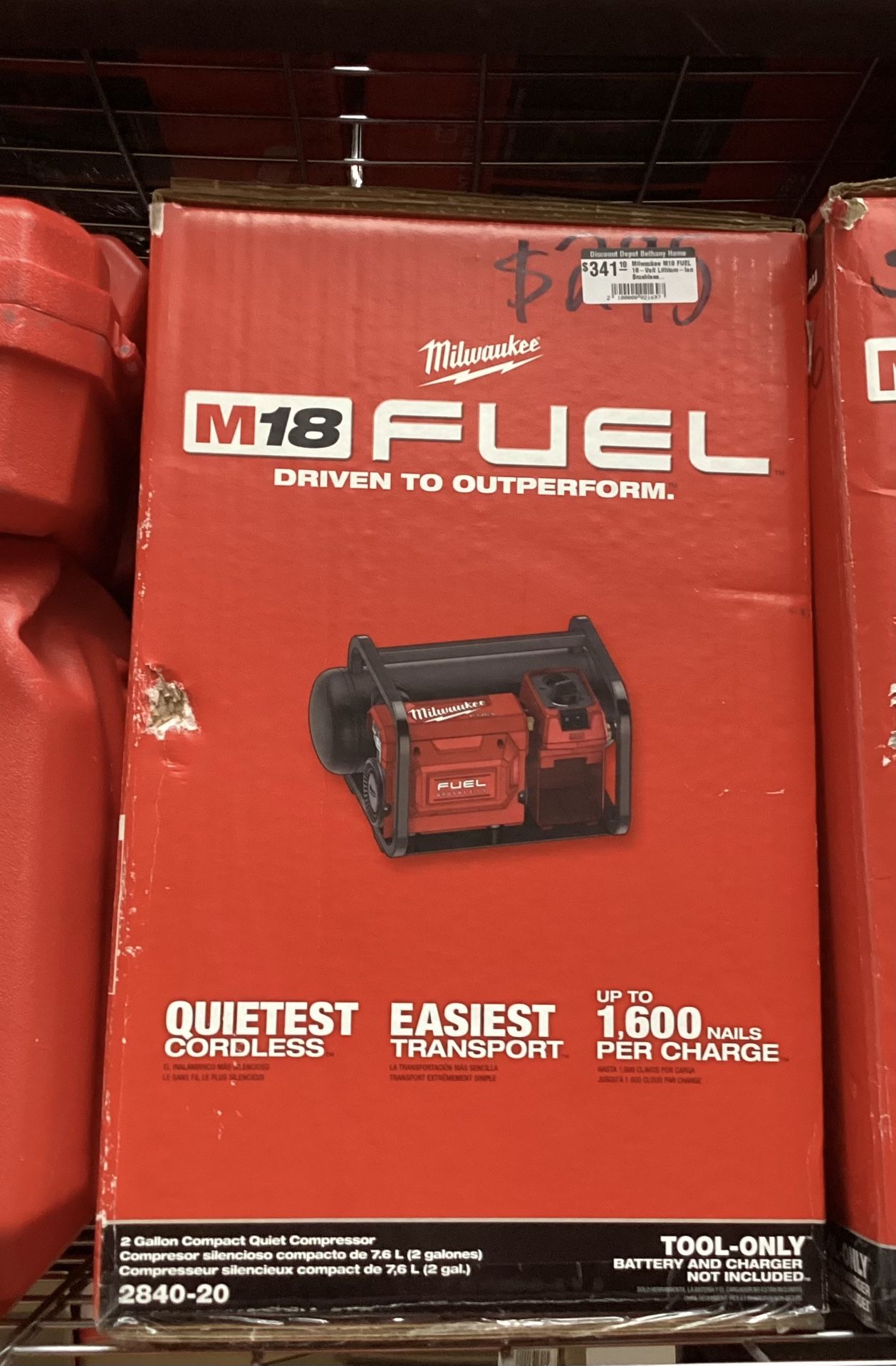 Milwaukee M18 FUEL 18-Volt Lithium-Ion Brushless Cordless 2 Gal. Electric Compact Quiet Compressor (2-Tool)