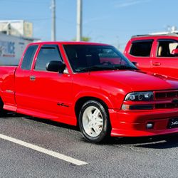 Chevrolet Xtreme 2000 Red 