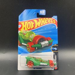 🔥Hot Wheels 2026 D Case Treasure Hunt Hot Wheengs Green Short Card NIB VHTF🔥