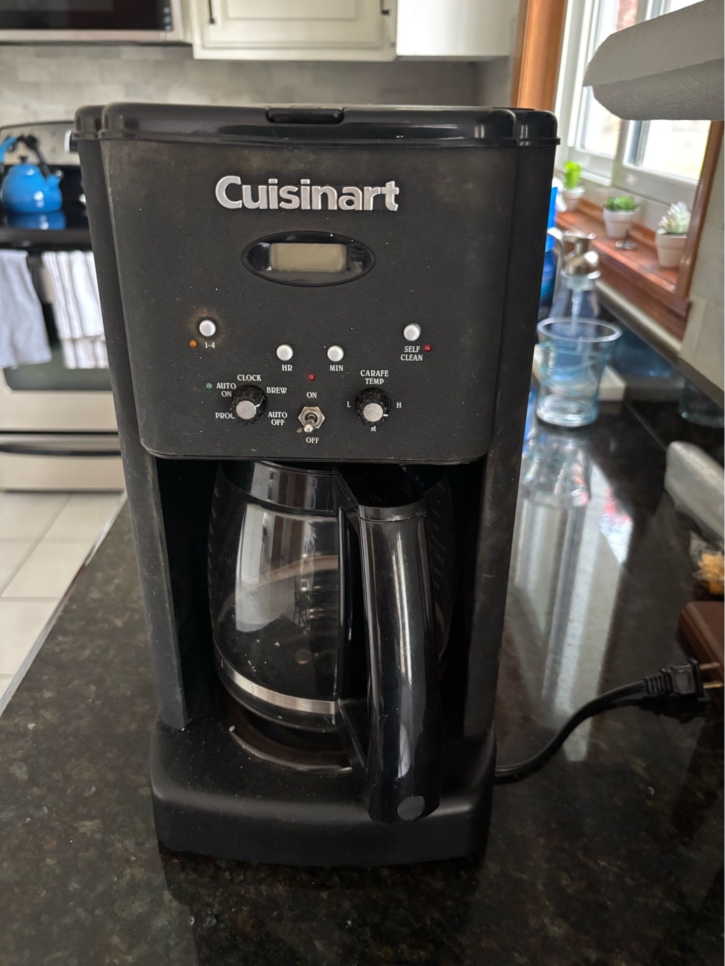 Cuisinart Programmable Coffeemaker with Carafe