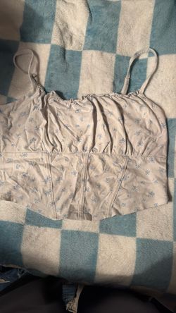 Hollister Crop Top