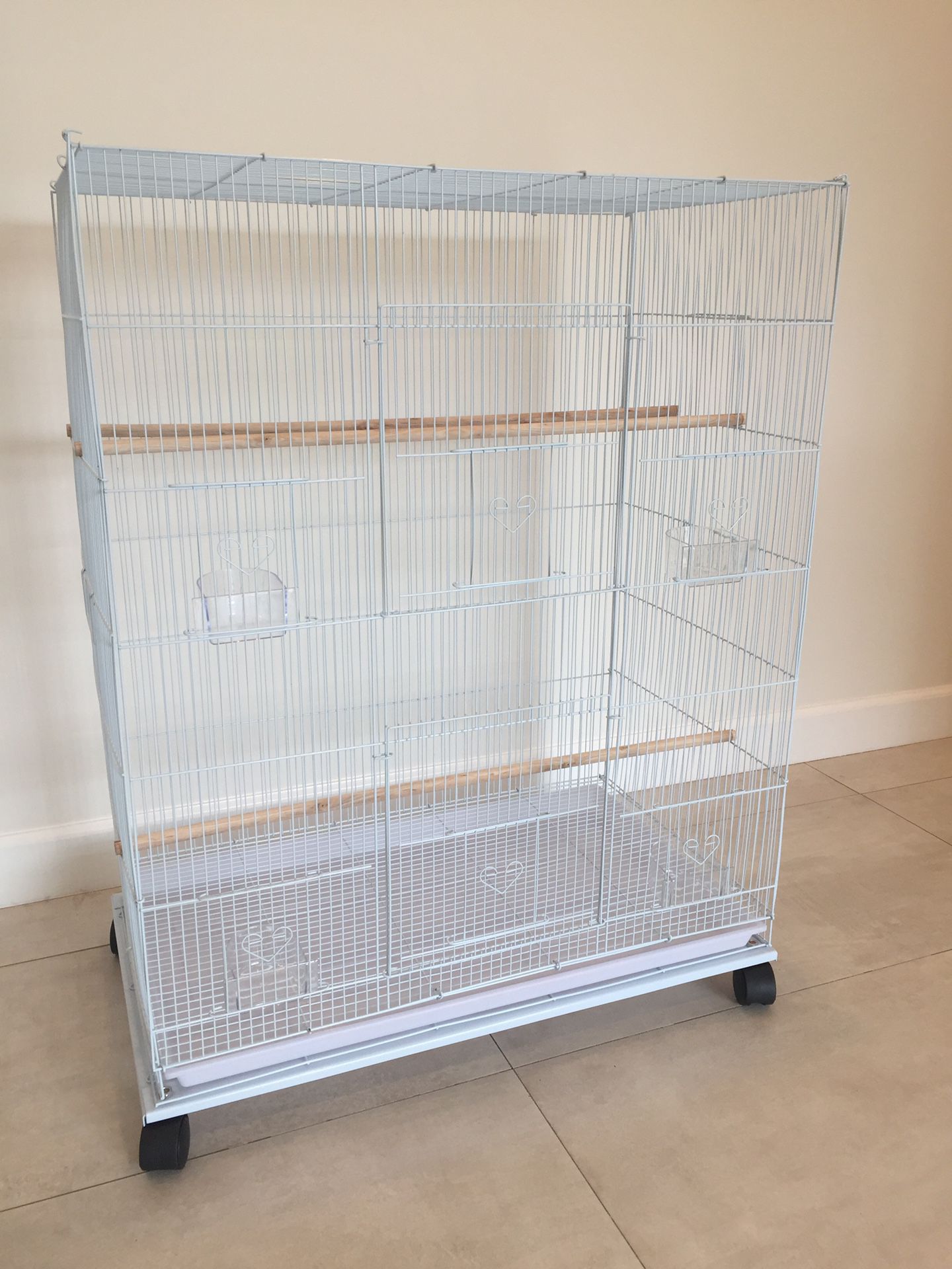 Large Flight Bird Cage With Stand BRAND NEW