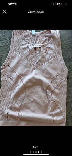 Alo yoga top