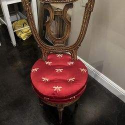 Vintage Music Chair